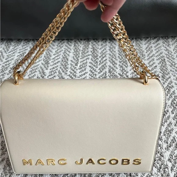 Marc jacobs double take hotsell